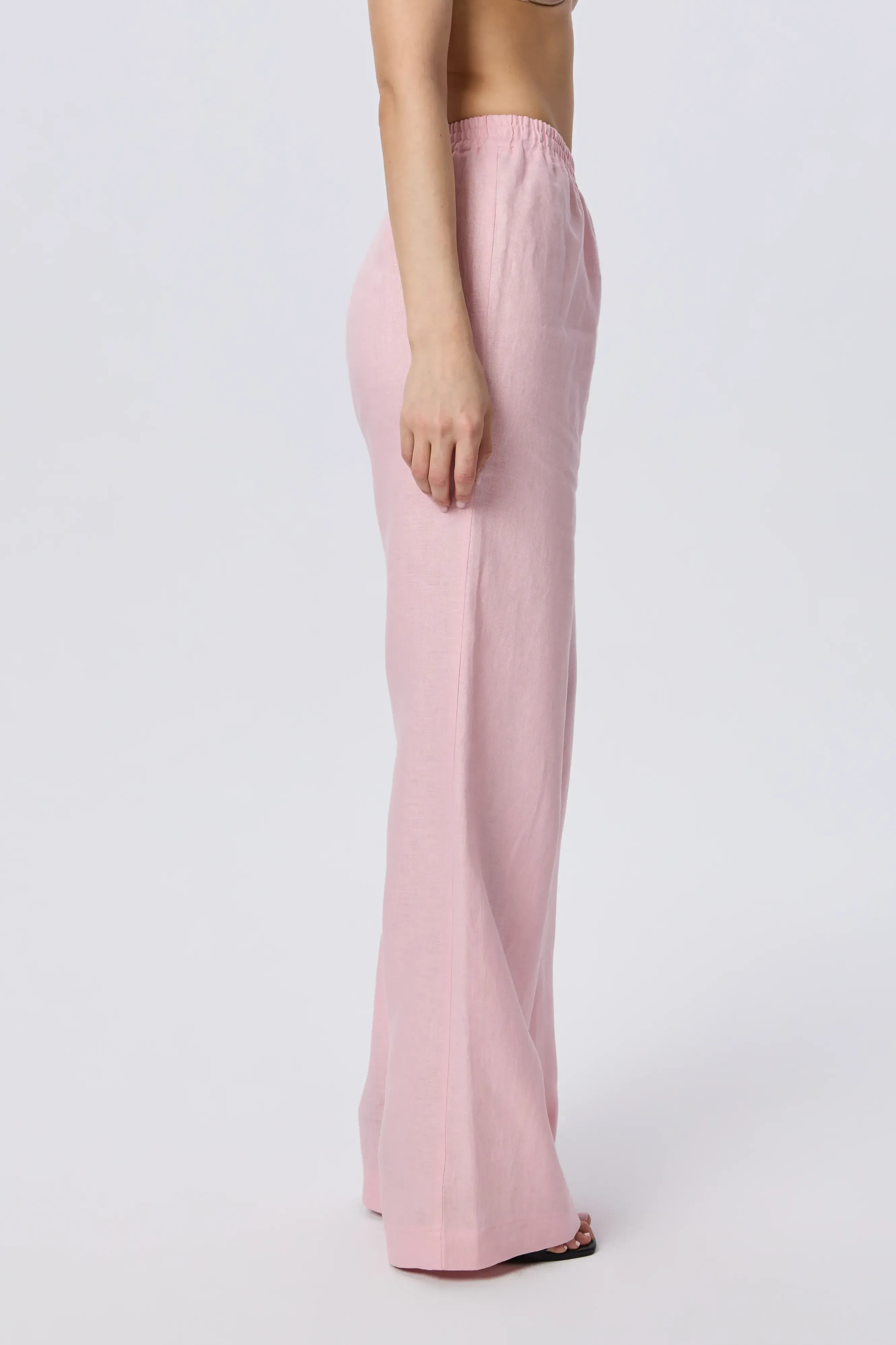 Pink pants from flax