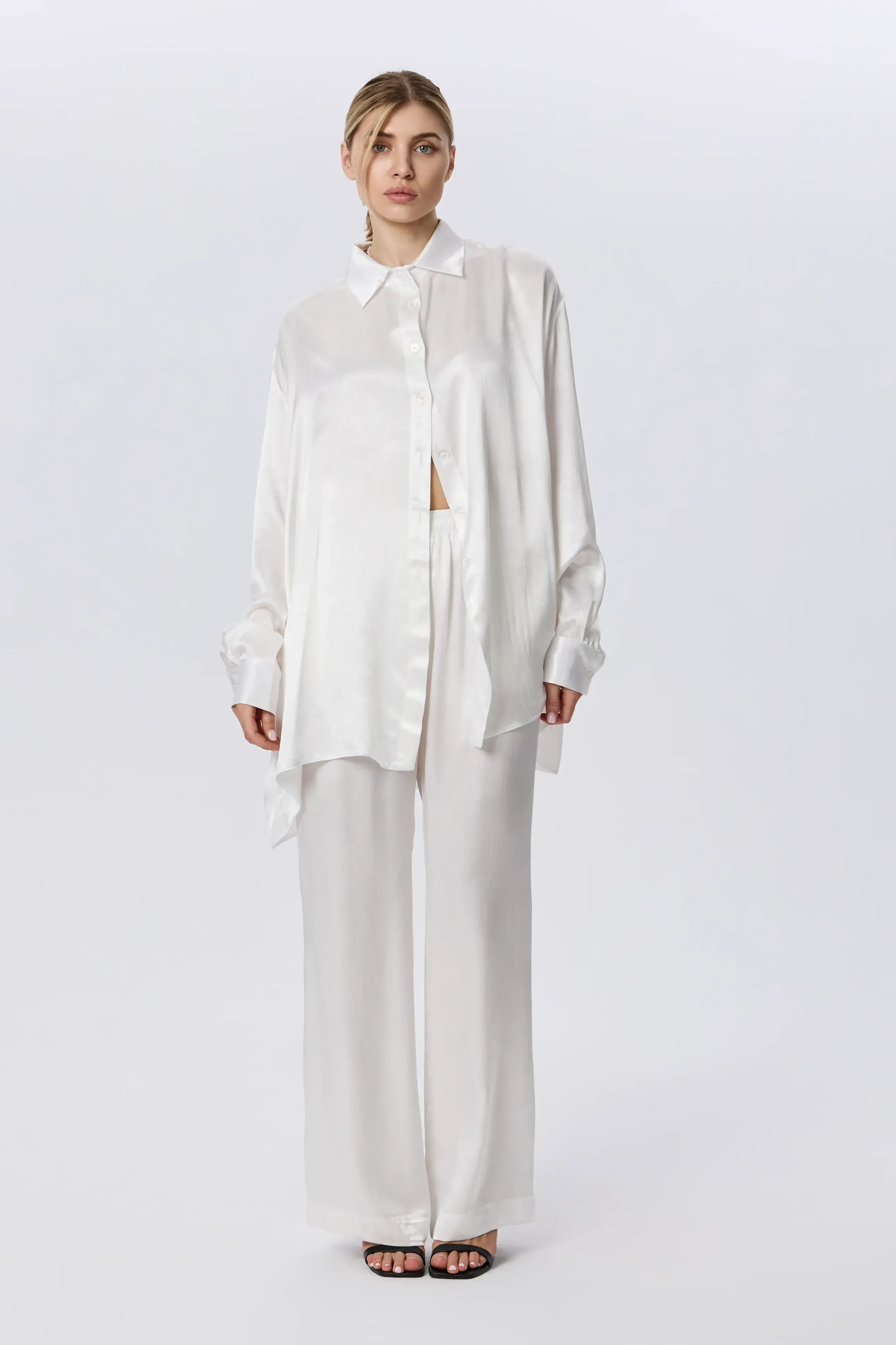 Light shirt from white satin viscose