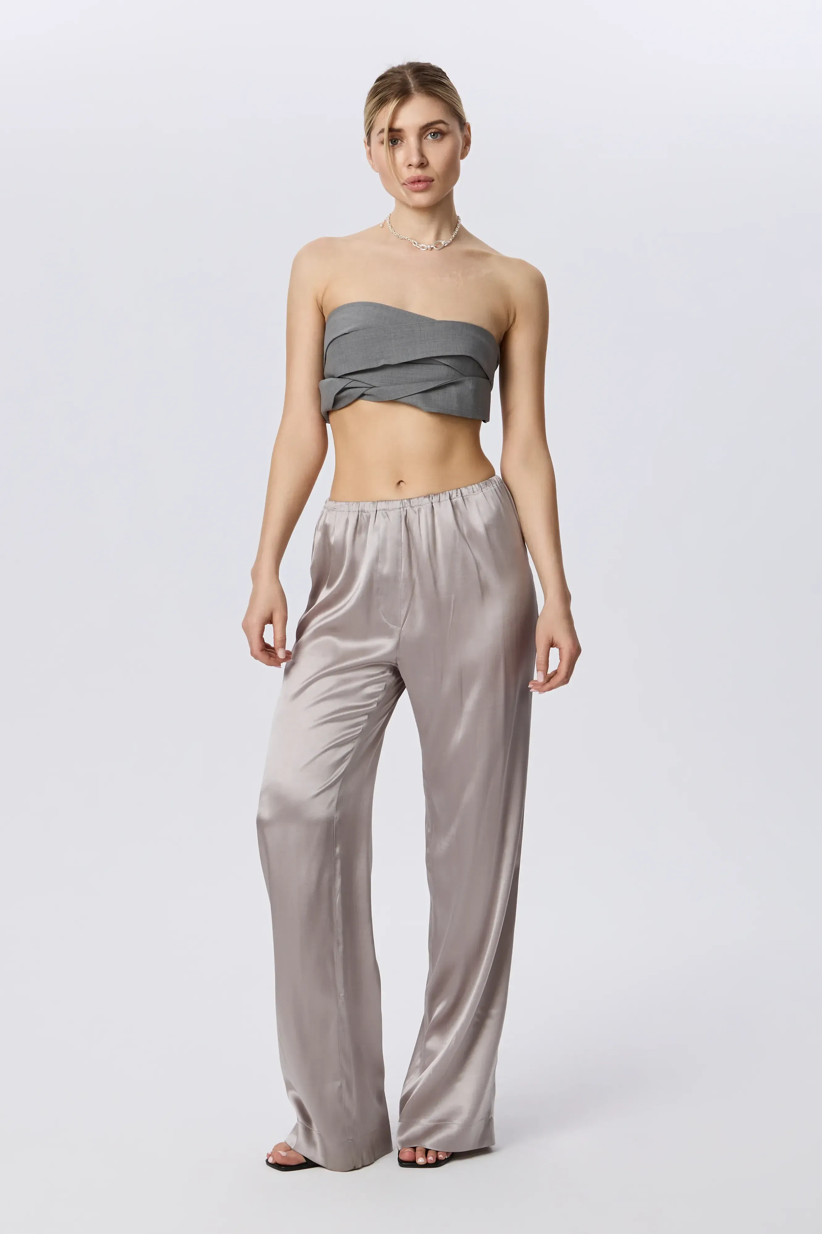 Natural silk pants gray-silver