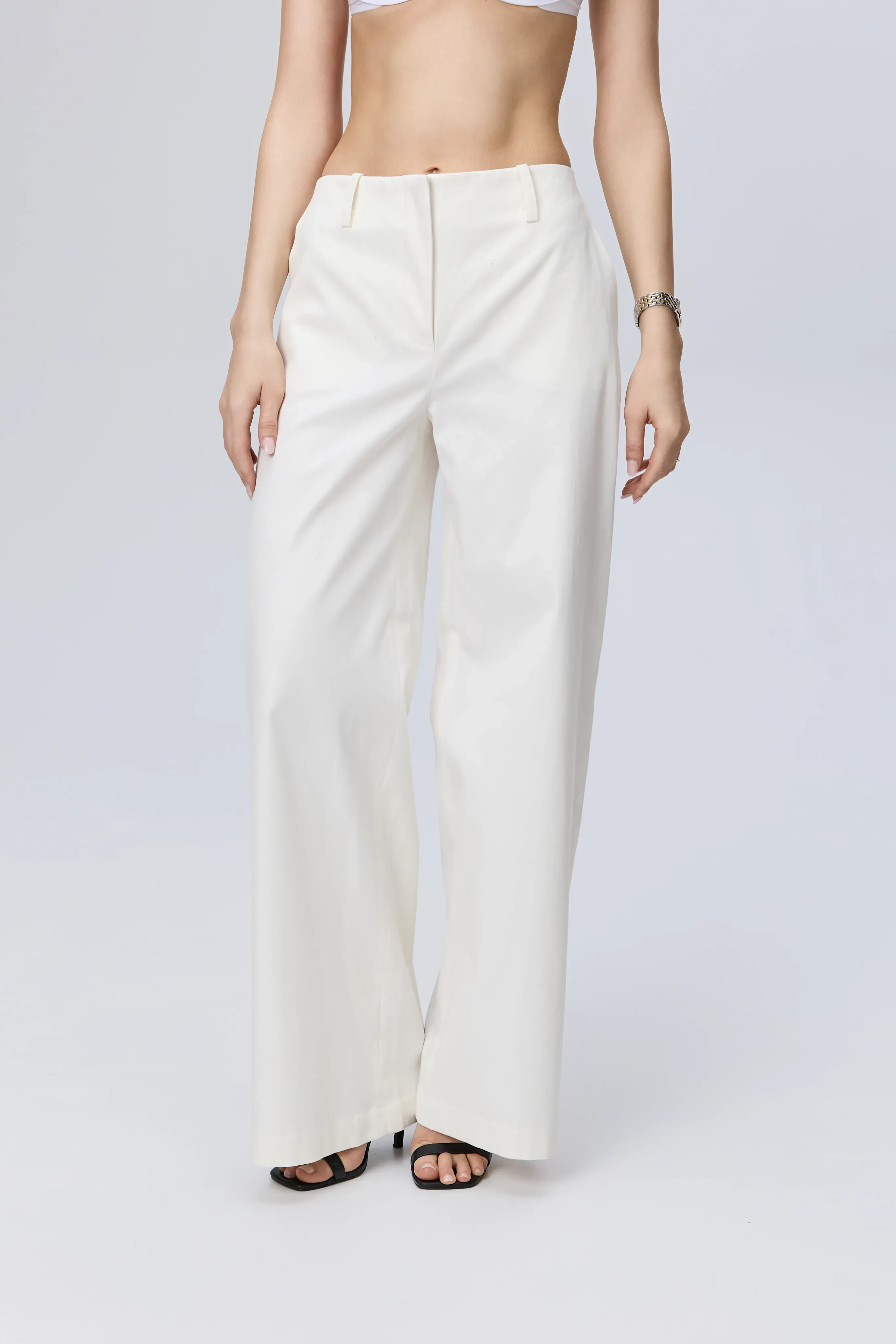 Versatile white cotton pants