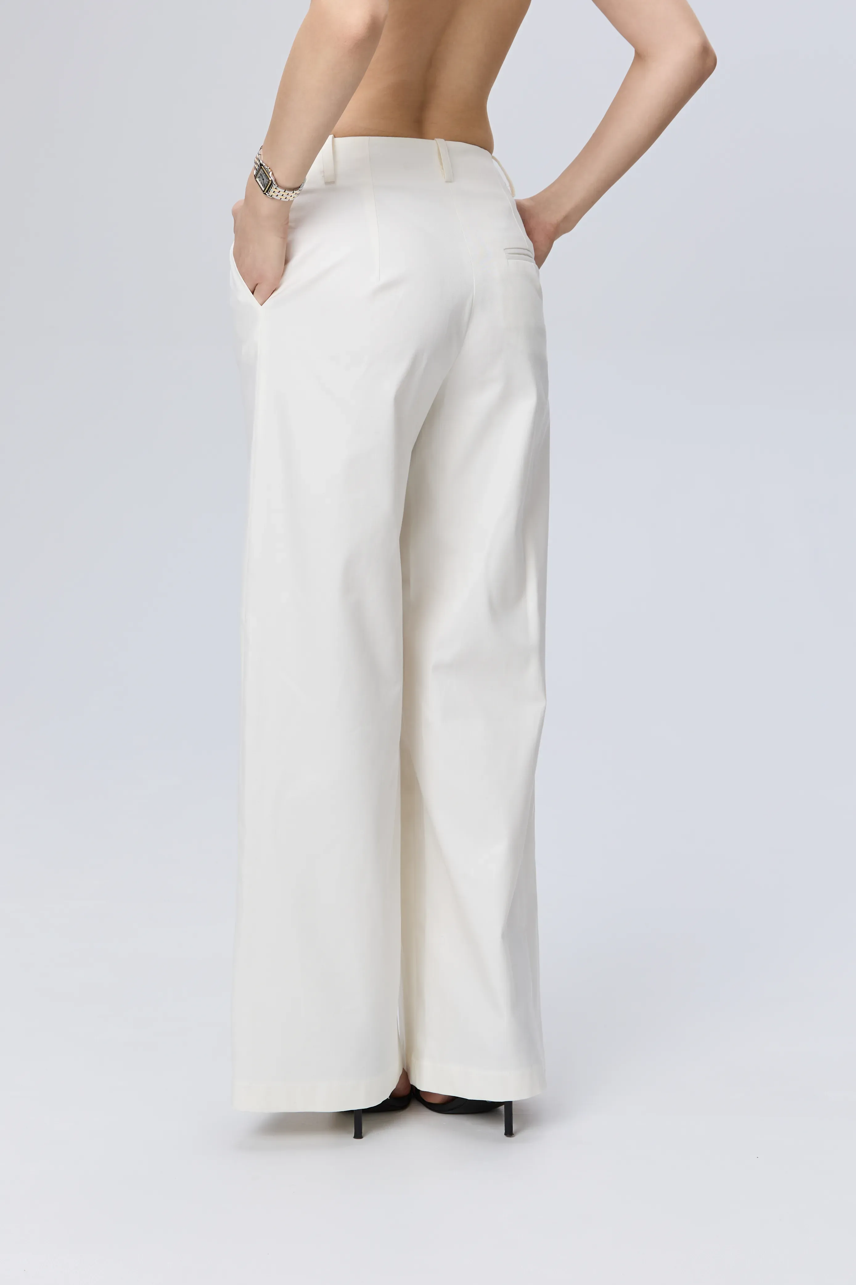 Versatile white cotton pants